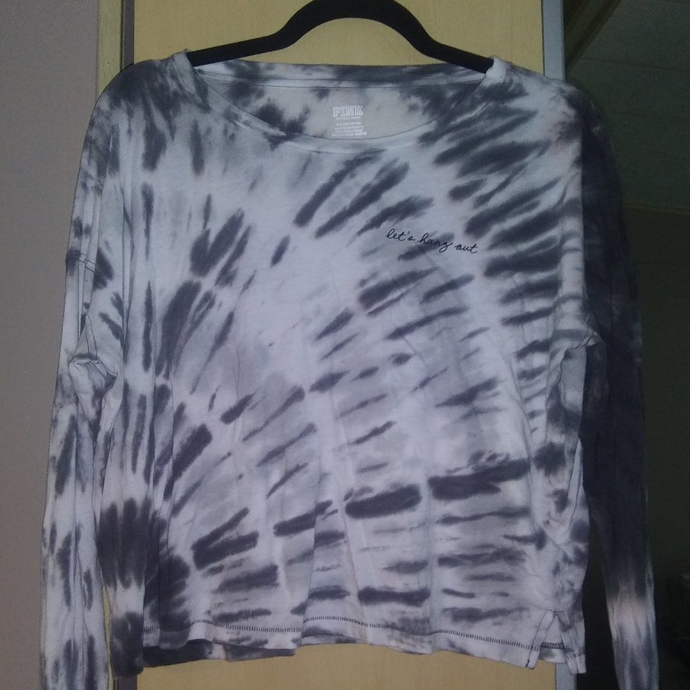 gray tie diy cropped top